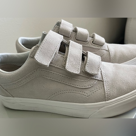 Vans Size 7 - Picture 3 of 9